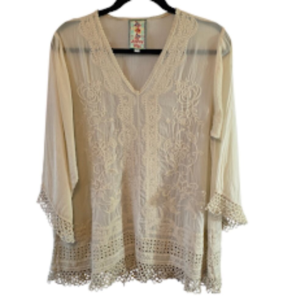 JOHNNY WAS FLORAL EMBROIDERED TUNIC TOP SIZE MEDIUM IVORY RELAXED SHEER LACE